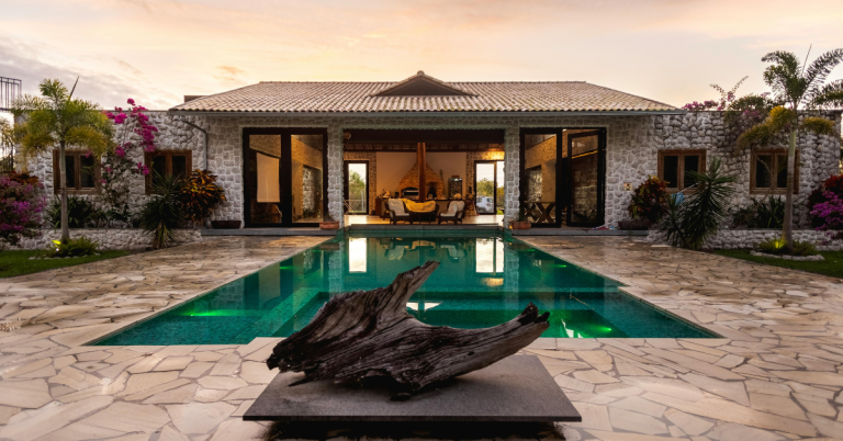 The Ultimate Guide to fibreglass swimming pools in New Zealand